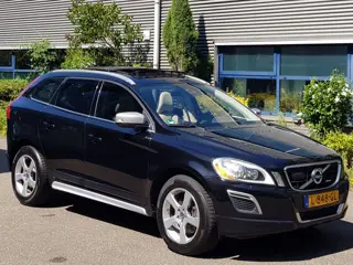Volvo XC60 D5 Aut R Design Pano Leder Navi Xenon (bj 2012)