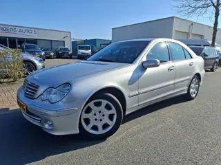 Mercedes-Benz C-klasse 180 K. Elegance AUTOMAAT/CLIMA/CRUISE/PDC!