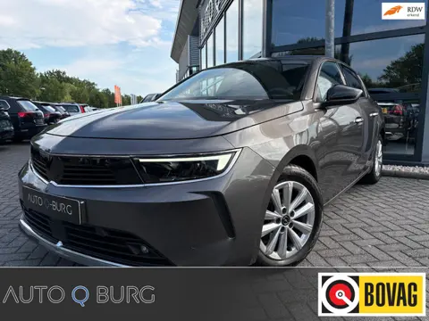 Opel Astra 1.2 Edition | Stoelverwarming | Camera | Climate | Navi | LED | Cruise | Dealer Onderhoud