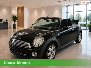 Mini Cabrio 1.6 Airco- Bluetooth- parkeersensoren- Elek.ramen- Nieuw Model- Leder- 1e Eigenaar- Velg