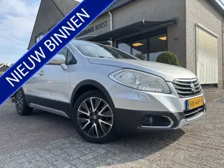 Suzuki S-Cross 1.6 Automaat High Executive Trekhaak / Panoramadak / Camera