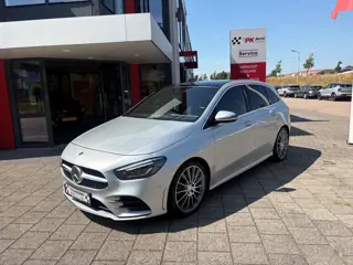 Mercedes-Benz B-Klasse 200 AMG Line | Navi | Pano | Cruise | 49.809 km Dealeronderhouden