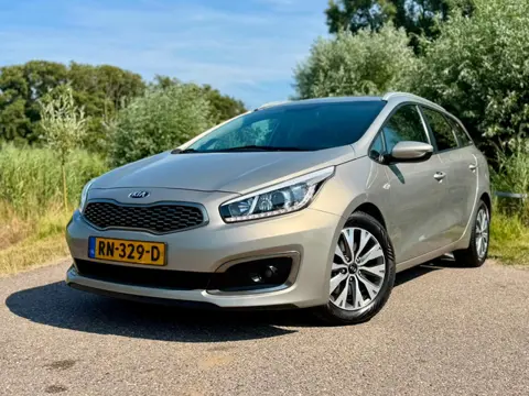 Kia Cee'd Sportswagon 1.0 T-GDi ComfortPlusLine Navigator Clima Achteruitrij Camera PDC 16INCH NAP P