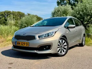 Kia Cee'd Sportswagon 1.0 T-GDi ComfortPlusLine Navigator Clima Achteruitrij Camera PDC 16INCH NAP P