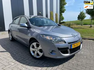Renault Mégane 1.6 Dynamique Keyless-Xenon-Clima-Navi-Cruise-Lmv-Trekhaak