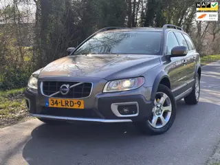 Volvo XC70 2.0 D3 FWD Summum | Airco + Cruise control + Leder |