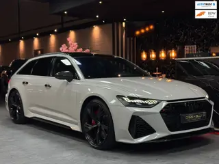 Audi A6 Avant RS 6 TFSI quattro