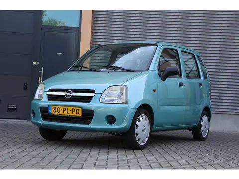 Opel Agila 1.2-16V Essentia
