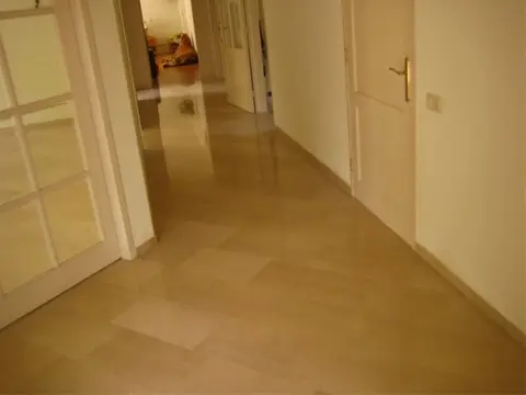 Travertin vloer reinigen