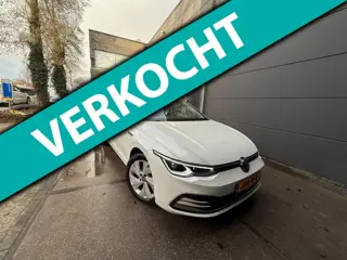 Volkswagen Golf 1.5 eTSI Panorama / Lmv / Automaat