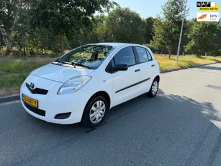 Toyota Yaris 1.0 VVTi Acces
