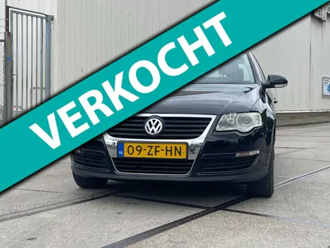 Volkswagen Passat 2.0 FSI Comfortline Clima/Cruise//Pdc APk