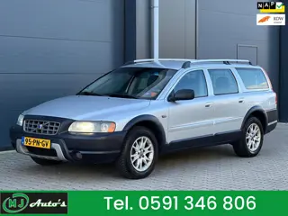 Volvo XC70 2.5 T MOMENTUM AUTOMAAT ( Blikschade )