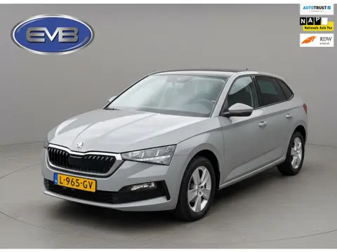 Skoda Scala 1.0 TSI 110 pk Ambition, glazen panoramadak, cruise controle,1 e eigenaar, NL auto met n