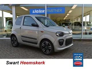 Microcar Brommobiel M.GO 6 Plus | 1e eigenaar | Easy Park | Dagrijverlichting