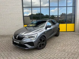 Renault Arkana 140PK R.S. line, Pano Dak, Leer, Bose geluid