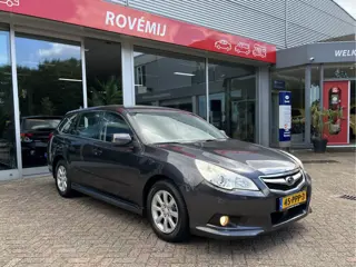 Subaru Legacy Touring Wagon 2.0i Intro Automaat, Trekhaak, Cruise, Clima.