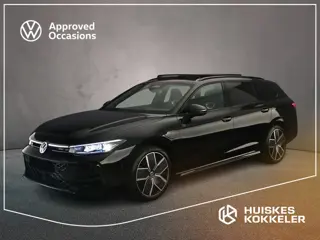 Volkswagen Passat Variant R-Line Edition 1.5 TSI eHybrid 204pk DSG Automaat Trekhaak, Black Style, P