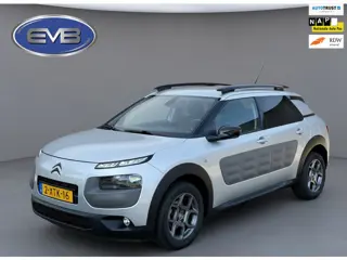 Citroen C4 Cactus 1.2 e-VTi Shine AUTOMAAT, achteruitrijcamera, trekhaak, distributie riem vervangen