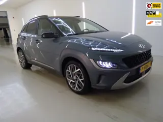 Hyundai Kona 1.6 GDI HEV Premium= orig/NL+Led+Volleder+Krell-Sound+stoel&stuur-verw+18"Lmv = ZEER LU