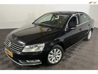 Volkswagen Passat 1.4 TSI Highline BlueMotion PSENSOR CRUISE 2 X SLEUTELS