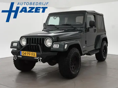 Jeep Wrangler 4.0i 6-CILINDER 4X4 SOFTTOP SAHARA | AIRCO | ALL TERRAIN BANDEN  | ORIG. NL