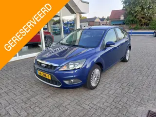 Ford Focus 1.8 Titanium Flexi Fuel Budget topper, airco, trekhaak
