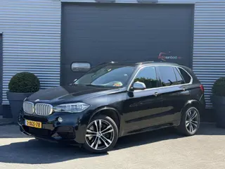 BMW X5 M50d 7p. | Panoramadak | 360* Camera | Head-Up Display | Elektrische Trekhaak | Elektrische A