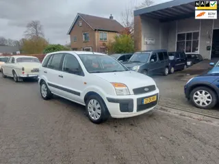 Ford Fusion 1.4-16V Cool & Sound met Nieuwe APK