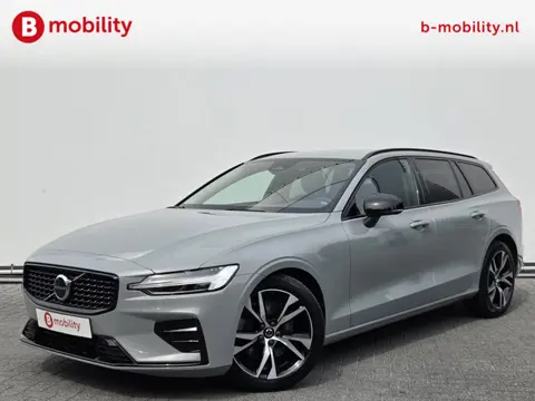 Volvo V60 2.0 B4 Plus Dark 197Pk! Automaat * Vapour Grey | Trekhaak 1.800KG | Adaptive Cruise Contro