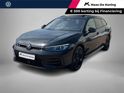 Volkswagen Passat Variant 1.5eHybrid 200kW/272PK R-Line Black Style DSG · Panoramadak · Navigatie · 