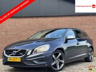 Volvo V60 1.6 T3 R-DESIGN | NL-AUTO! | DEALER OH! | 1E EIG!