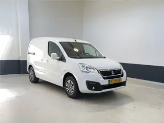 Peugeot Partner Electric L1 Premium Automaat | NL | 2 Eig | Apple Carplay/Android auto | PDC | Airco