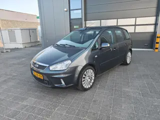 Ford C-Max 2.0-16V Titanium,Cruise control,Climate control,Navi,Parkeer sensoren,