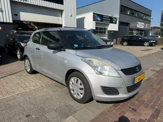 Suzuki Swift 1.2 Base AIRCO