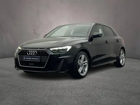 Audi A1 Sportback 25 TFSI 95PK S edition | 17-Inch | Stoelverwarming | Keyless | Ambient-Light | LED