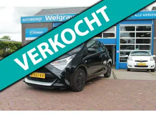 Toyota Aygo 1.0 VVT-i x-play zeer nette auto a.camera car play navi