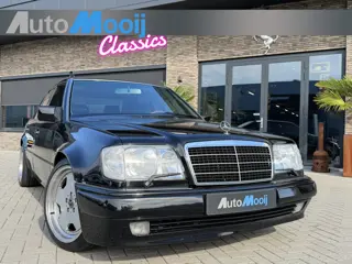 Mercedes-Benz E-Klasse 200-500 500E / 5.0 V8 / 326 PK / AMG Aero II 18" / Leder+Memory / Schuifdak /