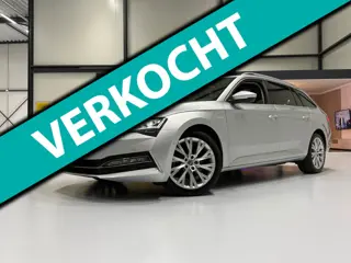 Skoda Superb Combi 1.4 TSI iV iV L&K 218PK 360° Navi Pano Trekhaak Elek. A.klep Leder