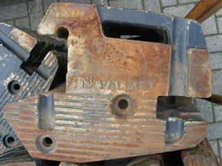Weights frontweight Valmet
