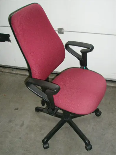 1x Bureaustoel Dauphin