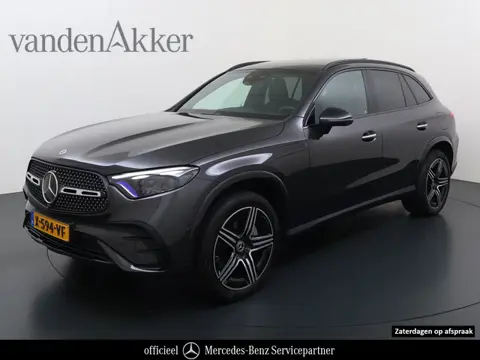 Mercedes-Benz GLC 300e AMG 4Matic // SoH 93% // Panorama dak // Trekhaak // Burmester // Headup // M