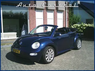 Volkswagen New Beetle Cabriolet 2.0 Highline 2003