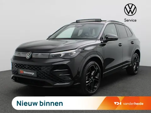 Volkswagen Tiguan 1.5 eHybrid R-Line Edition 272PK DSG Pano-Schuifdak, Black Style, Trekhaak, 20" LM