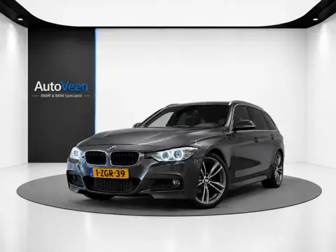 BMW 3-serie Touring 316i Executive (M-SPORT, ALCANTARA, ALPINE, STOELVERWARMING, PARKEERSENSOREN)