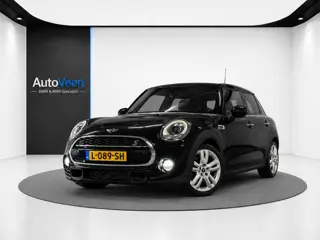 Mini Mini 2.0 Cooper S Chili Serious Business (PANO, STOELVERWARMING, CAMERA, GOED ONDERHOUDEN)