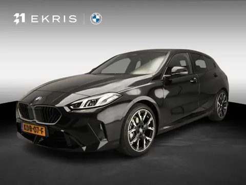 BMW 1 Serie 5-deurs 120 | M-Sportpakket | LED | Leder | Navigatie | Sportstoelen | Stoelverwarming |