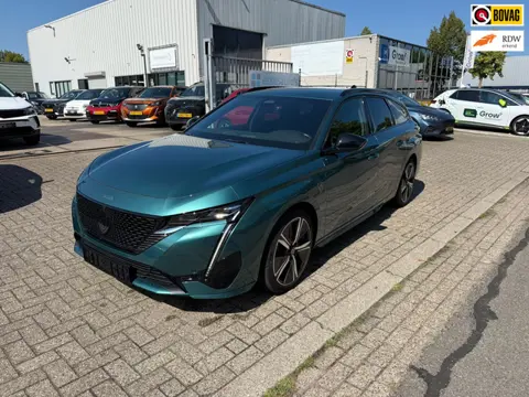 Peugeot 308 SW 1.2 PureTech GT, Navi, Camera, Alcantara, Dealer auto, Nieuwstaat