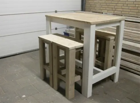 Staantafel-bartafel van steigerhout `kirsten`