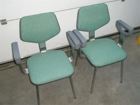 1x SET 2 stuks Gispen stoelen